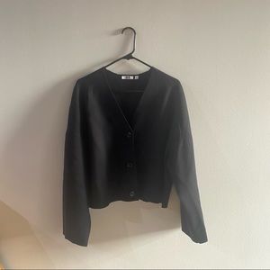 Uniqlo cropped black cardigan